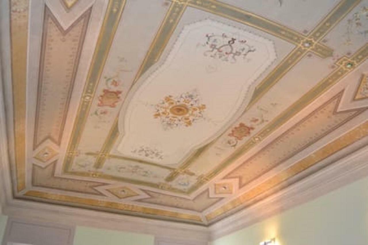 Palazzo Roberti Hotel Monte San Giusto Exterior foto